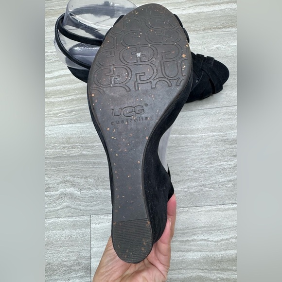 UGG Strappy Black Velvet Suede Wedge Heels Womens Size 7 - Picture 8 of 11